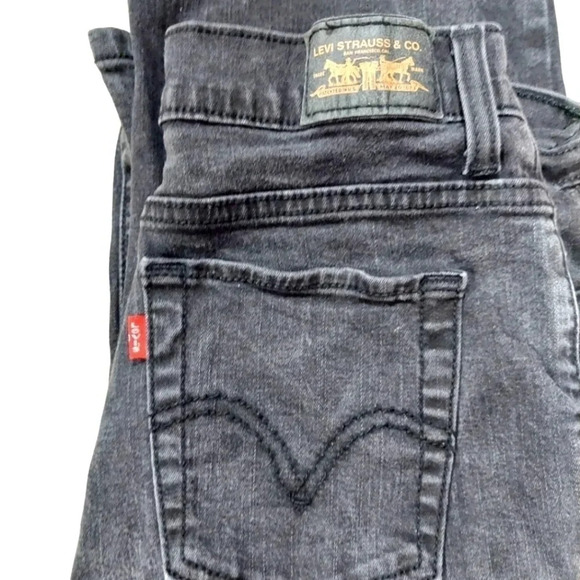 VINTAGE 512 Bootcut perfectly slimming Levi's - Picture 2 of 5